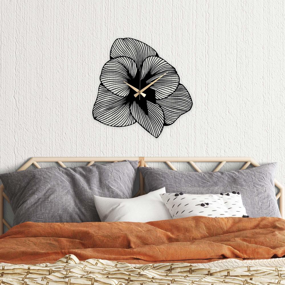 Azalea Metal Wall Clock